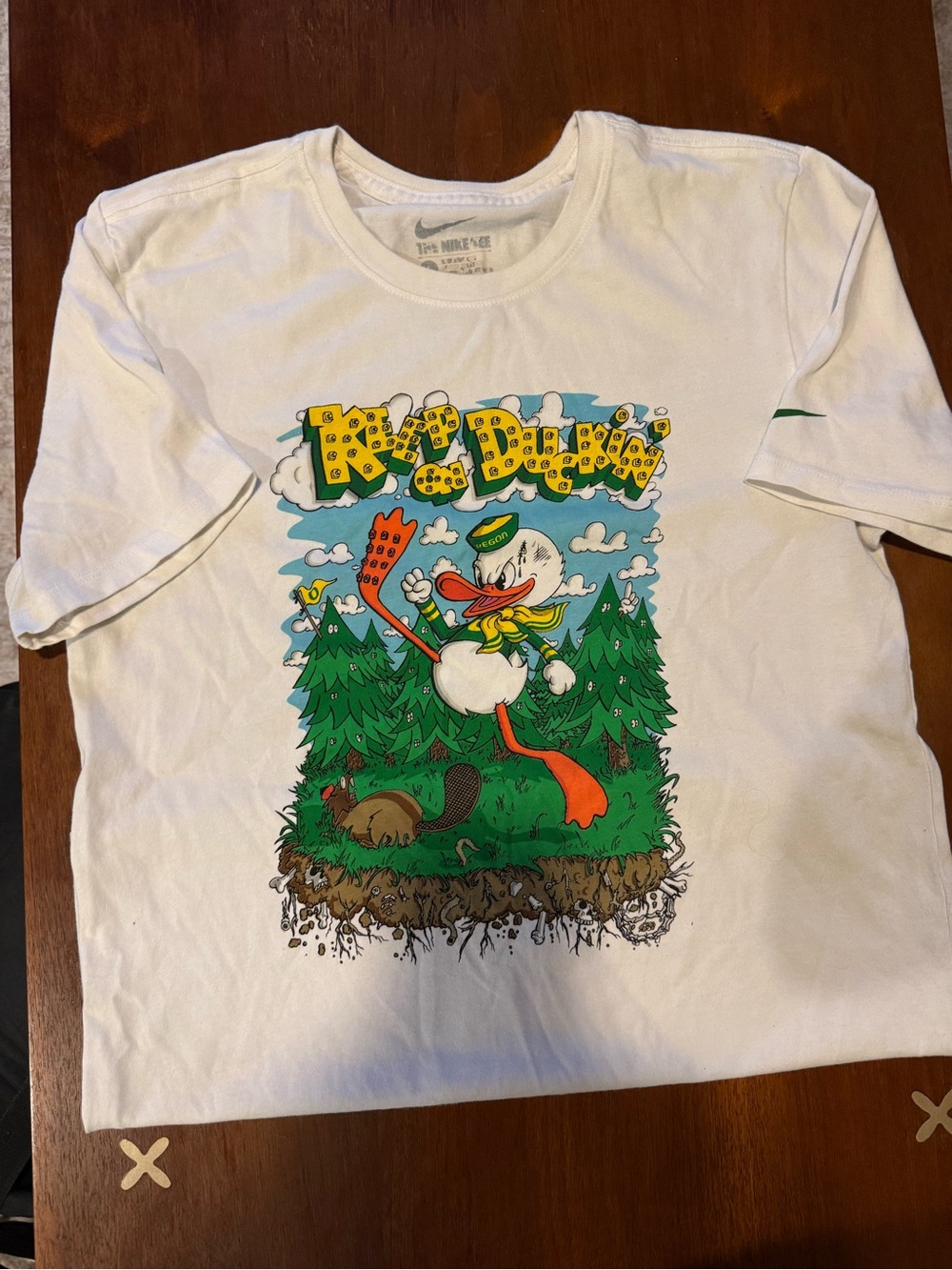 Nike Oregon Ducks “Keep On Duckin’” graphic tee 20th anniversary size small